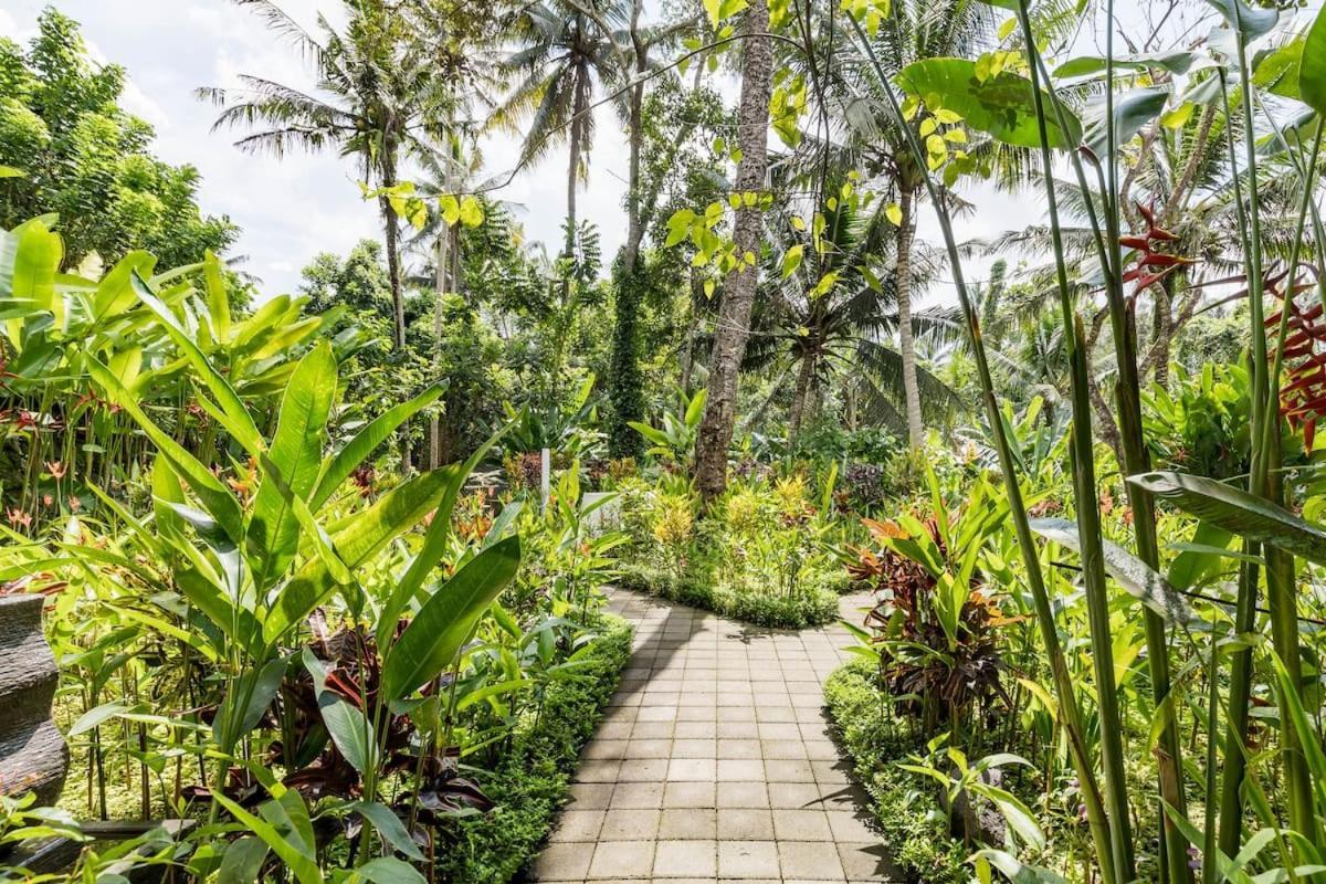 Rama Gaia Hotel Ubud  Bagian luar foto